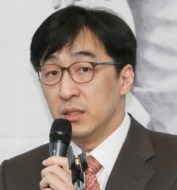 서울대의대 강현재 교수
