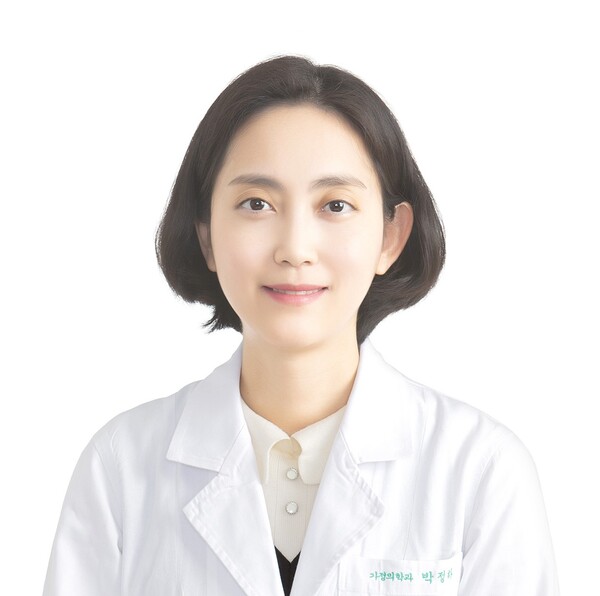 사진. 박정하 교수