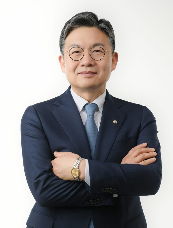 더불어민주당 김윤 의원